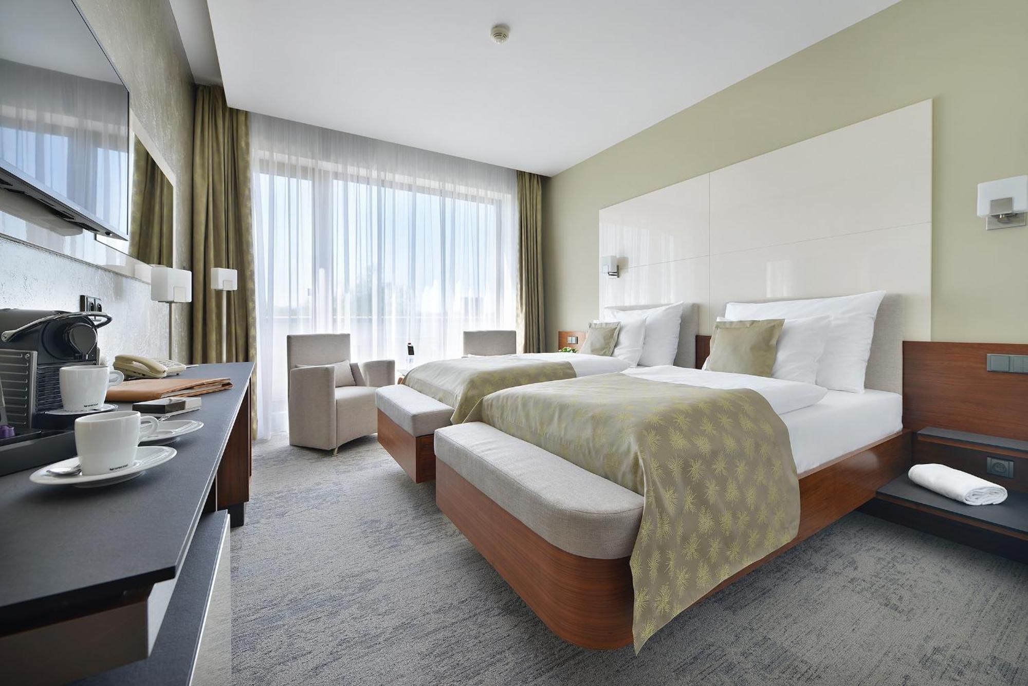 Wellness Hotel Diamant Hluboká nad Vltavou Eksteriør billede
