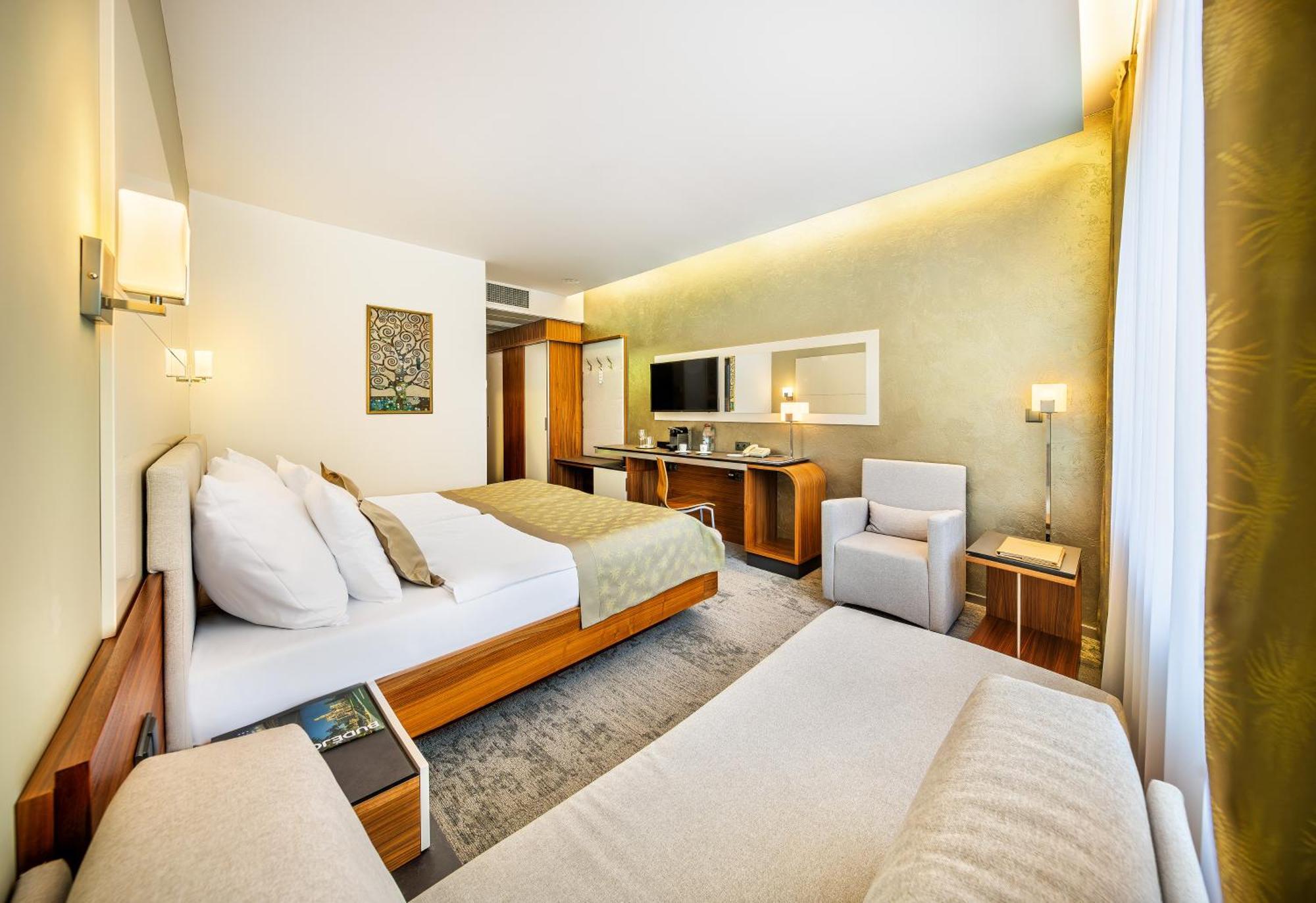 Wellness Hotel Diamant Hluboká nad Vltavou Eksteriør billede