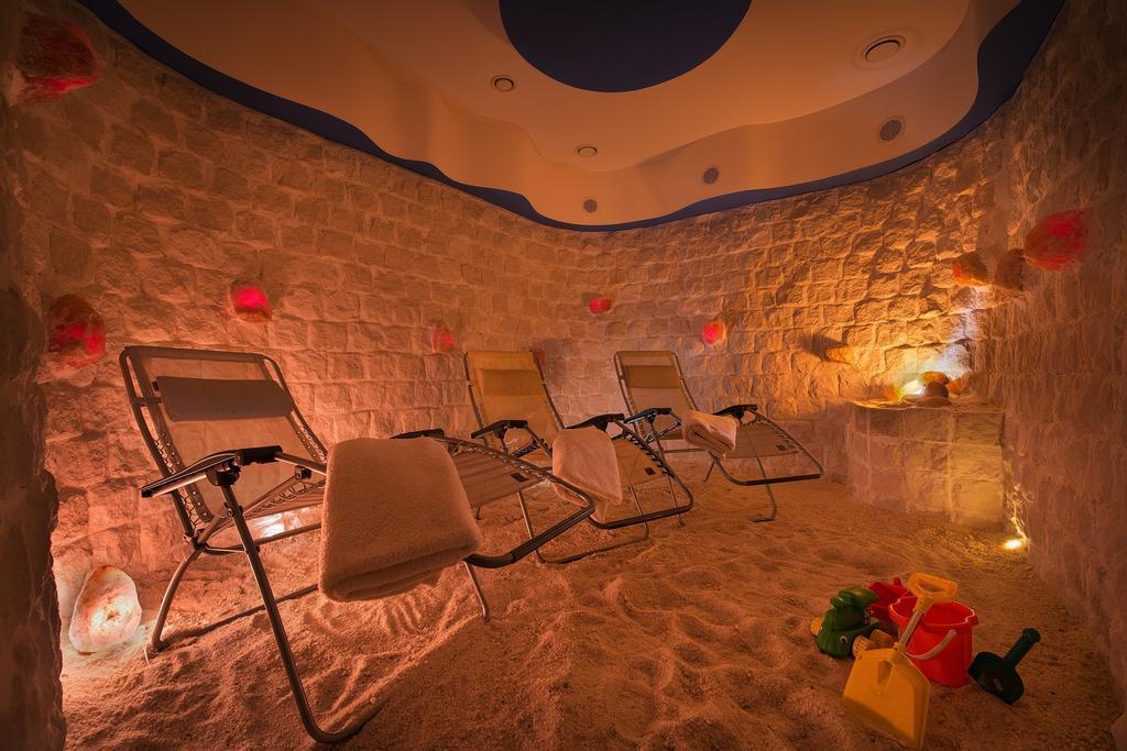 Wellness Hotel Diamant Hluboká nad Vltavou Eksteriør billede