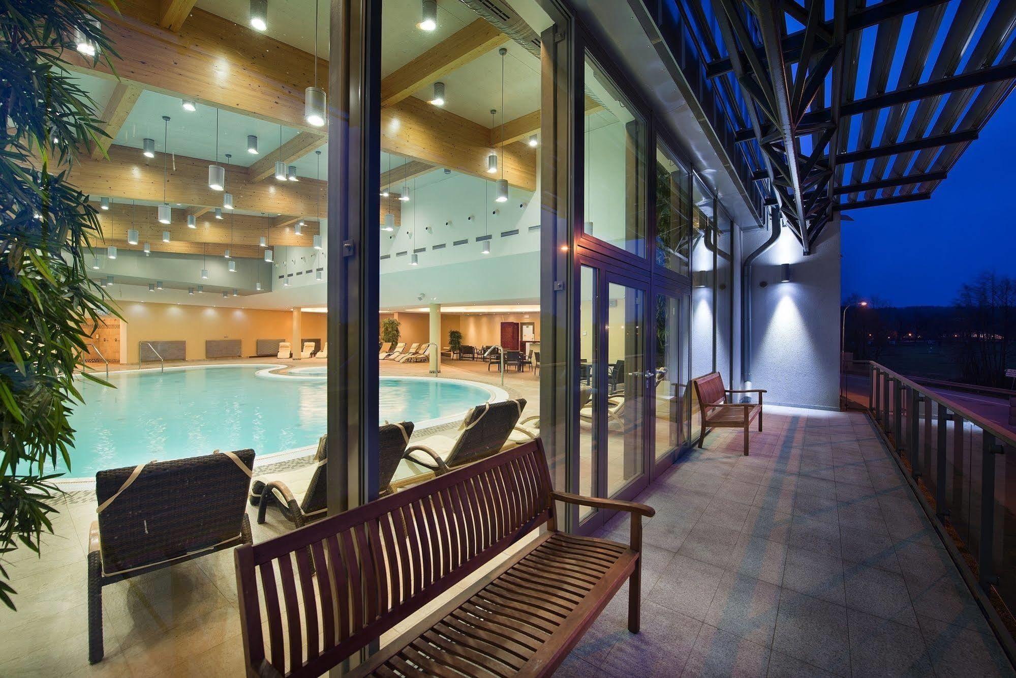 Wellness Hotel Diamant Hluboká nad Vltavou Eksteriør billede
